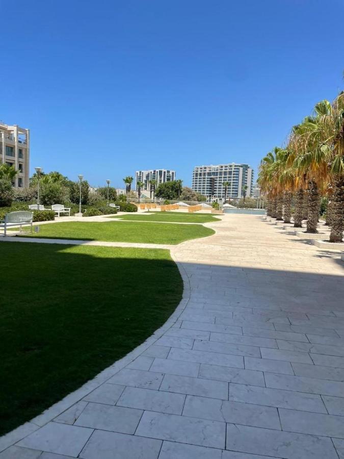 Okeanos Bmarina Apart otel Herzelia Dış mekan fotoğraf
